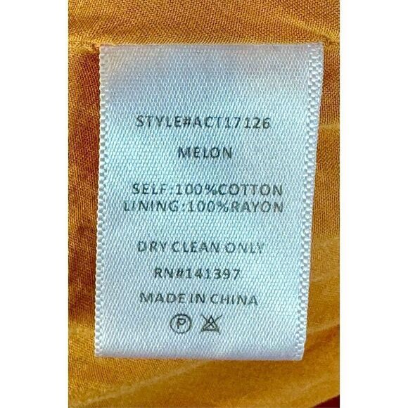 ASTR The Label Aldrin Off the Shoulders Puff Sleeve Smocked Waist Top Women's L - Picture 6 of 10